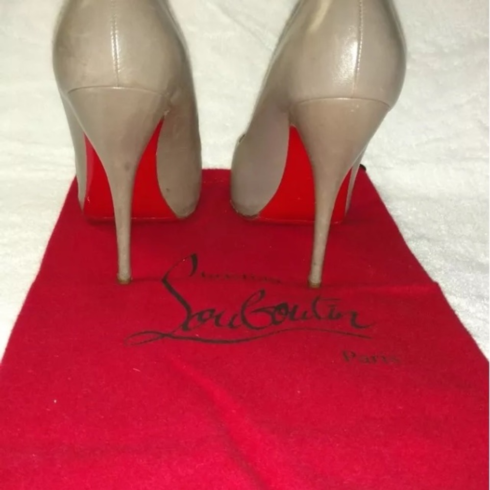 Christian Louboutin Fetcha Heels - Picture 3 of 6